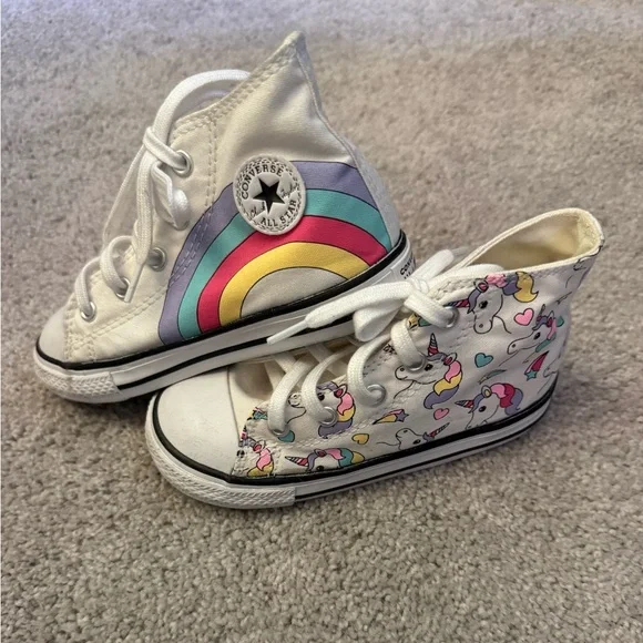Converse Kids’ Chuck Taylor All Star High Top Sneaker, 9M, White / Unicorn - Picture 1 of 8